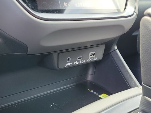 Used 2024 Subaru Crosstrek 2.5i Sport image 29