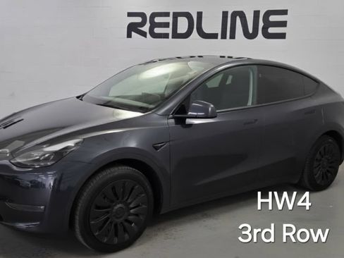 Used 2024 Tesla Model Y Long Range AWD/4WD image 1