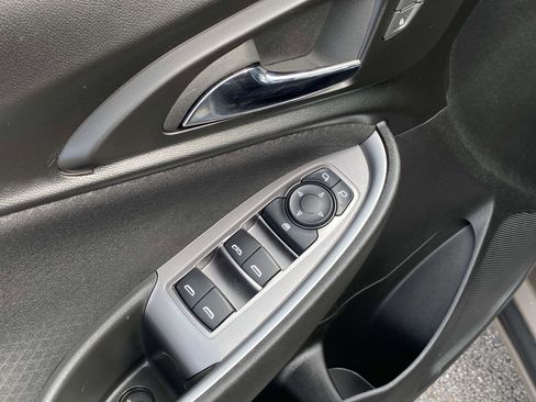 Used 2024 Chevrolet Malibu LT image 16