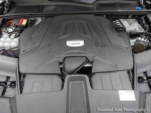 Used 2019 Porsche Cayenne AWD/4WD image 34