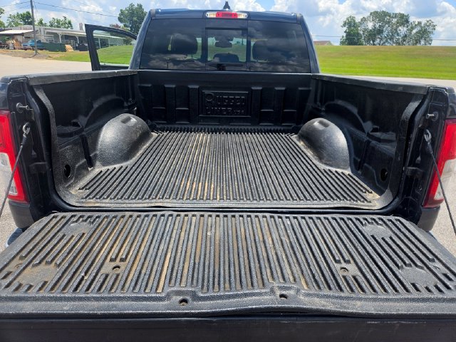 Used 2019 RAM 1500 Big Horn RWD image 23