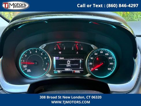 Used 2019 Chevrolet Traverse LT image 19