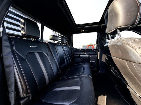 Used 2018 Ford F150 Platinum w/ Equipment Group 701A Luxury image 17