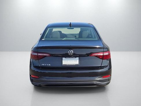 Used 2023 Volkswagen Jetta S FWD image 5