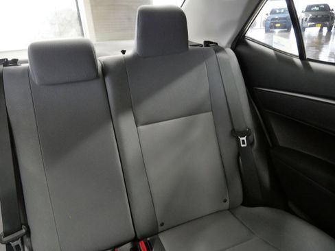 Used 2014 Toyota Corolla L image 14