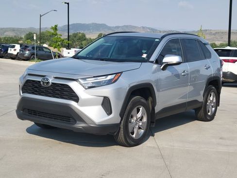 Used 2024 Toyota RAV4 XLE w/ Convenience Package FWD image 1
