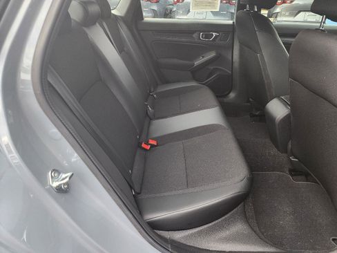 Used 2023 Honda Civic Sport image 5