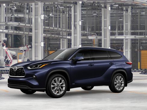 New 2026 Toyota Highlander Limited image 2