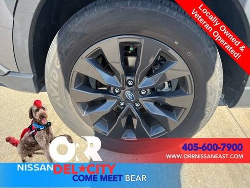 Used 2025 Subaru Outback Onyx Edition AWD/4WD image 9