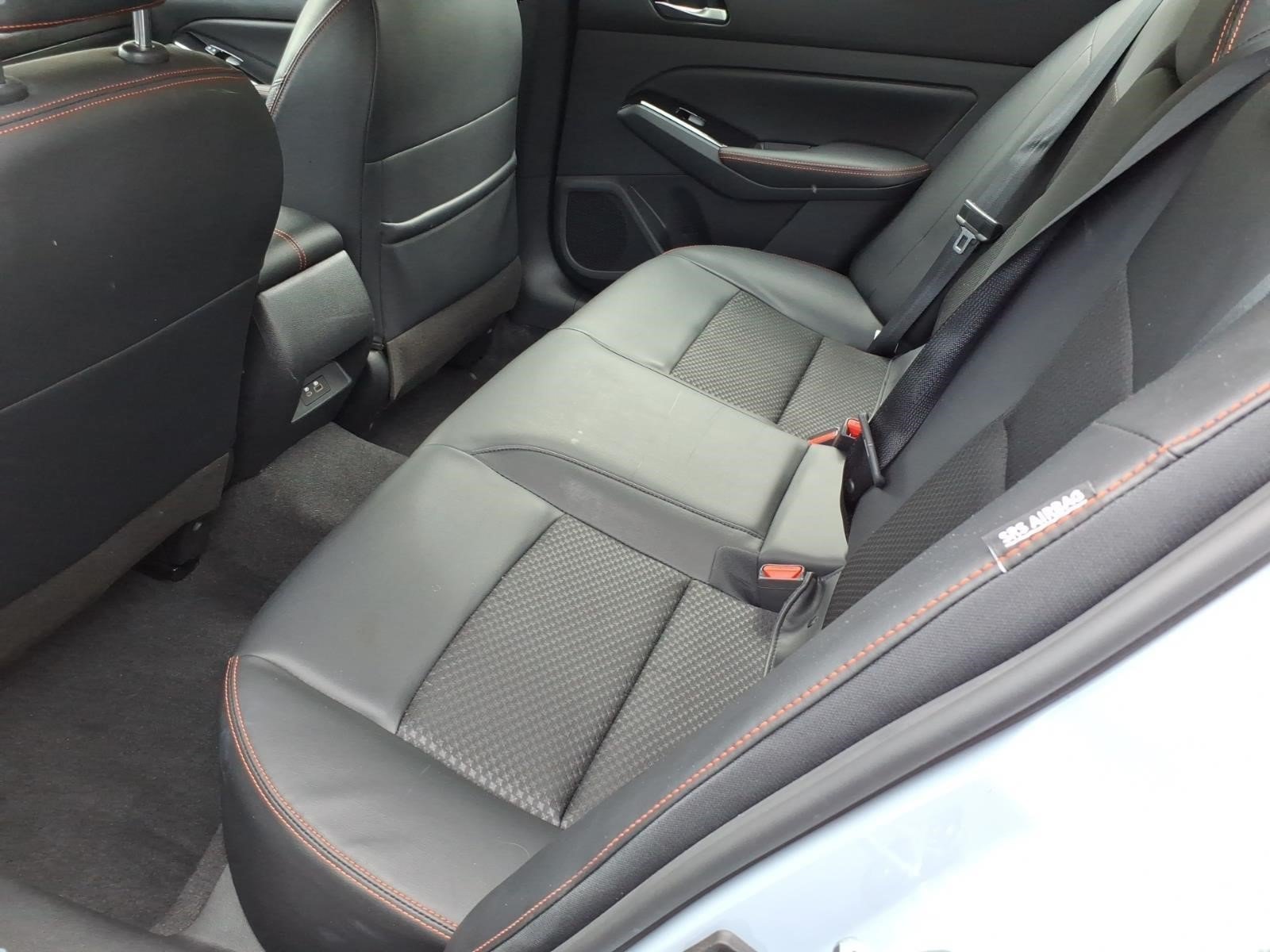 Used 2024 Nissan Altima 2.5 SR AWD/4WD image 7