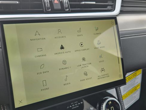 New 2025 Jaguar F-PACE R-Dynamic S image 28