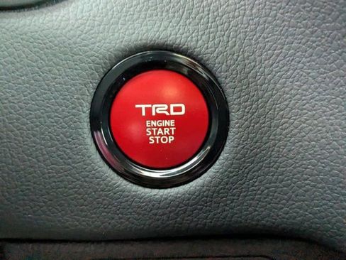 New 2026 Toyota Tundra Limited AWD/4WD image 27