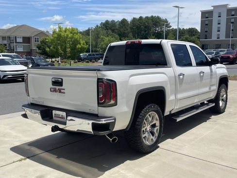Used 2018 GMC Sierra 1500 SLT AWD/4WD image 7