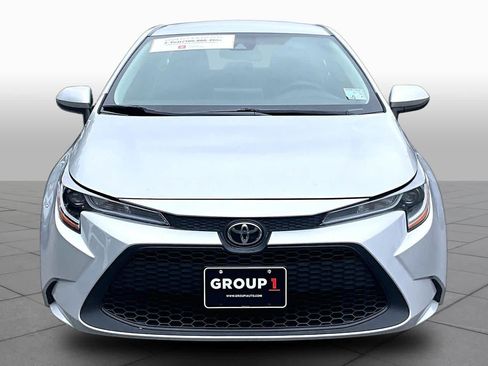 Certified 2020 Toyota Corolla LE FWD image 4