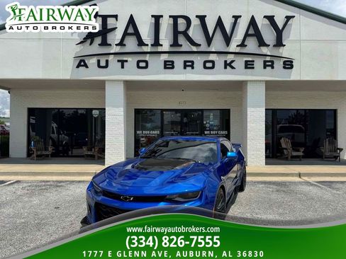 Used 2018 Chevrolet Camaro ZL1 RWD image 1