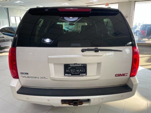 Used 2010 GMC Yukon XL SLT image 6