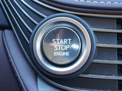 Used 2019 Lexus LS 500 image 24