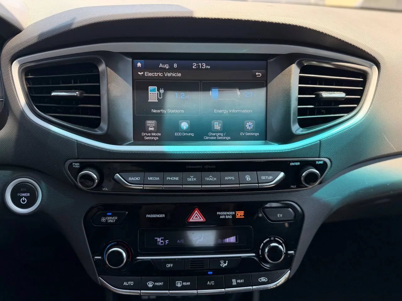 Used 2019 Hyundai Ioniq Electric FWD image 53