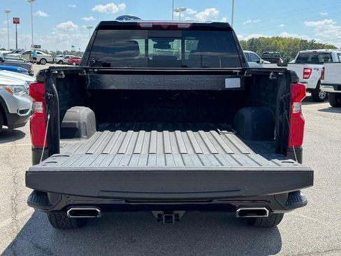 Used 2024 Chevrolet Silverado 1500 High Country AWD/4WD image 5