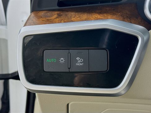 Used 2023 Audi A6 2.0T Premium w/ Convenience Package image 14