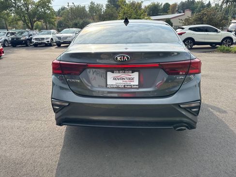 Used 2019 Kia Forte LXS image 6