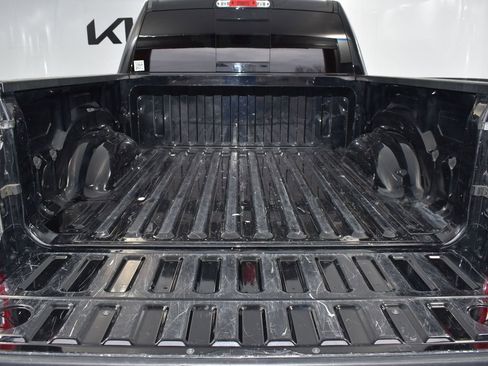 Used 2022 RAM 1500 Big Horn image 12