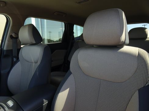 Used 2023 Hyundai Santa Fe SEL AWD/4WD image 10