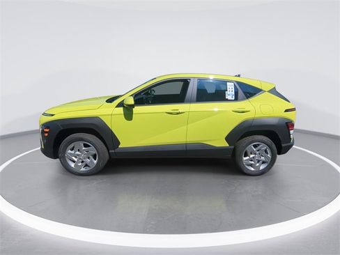 New 2026 Hyundai Kona SE image 5