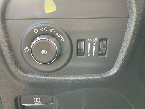 New 2025 Jeep Grand Cherokee L Limited w/ Luxury Tech Group II image 13