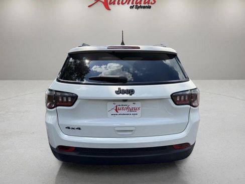 Used 2021 Jeep Compass Latitude AWD/4WD image 6