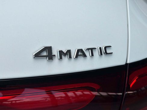Certified 2026 Mercedes-Benz GLC 300 4MATIC image 34