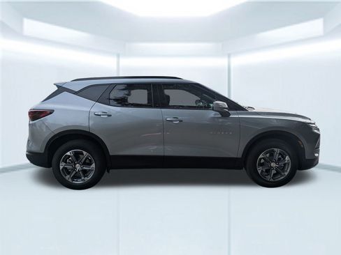 Used 2024 Chevrolet Blazer LT image 7