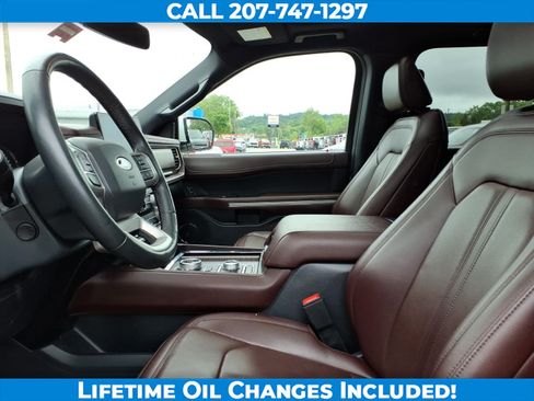 Used 2024 Ford Expedition Limited AWD/4WD image 8