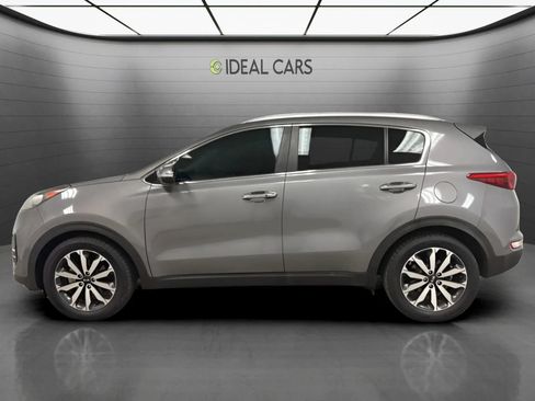 Used 2017 Kia Sportage EX w/ EX Technology Package FWD image 8