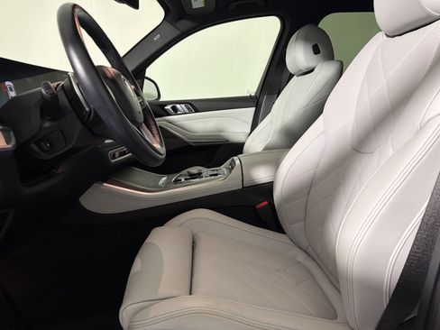 Used 2026 BMW X5 sDrive40i w/ Premium Package RWD image 13