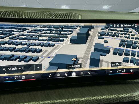 New 2026 BMW 330i Sedan w/ Premium Package image 22