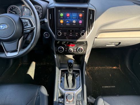 Used 2023 Subaru Forester Limited image 11