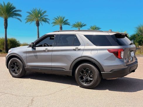 Used 2022 Ford Explorer Timberline AWD/4WD image 3