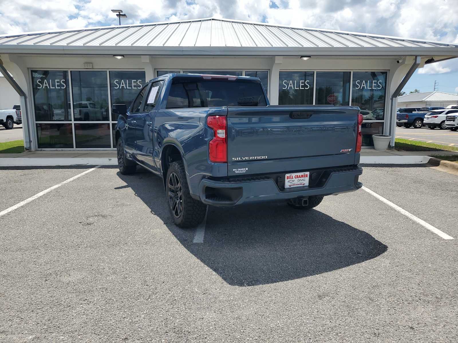 Used 2024 Chevrolet Silverado 1500 RST RWD image 3