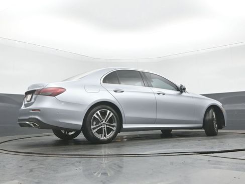 Used 2021 Mercedes-Benz E 350 4MATIC Sedan w/ Premium Package image 30