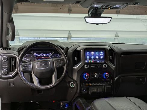 Used 2023 GMC Sierra 3500 Denali w/ Denali Ultimate Package AWD/4WD image 5