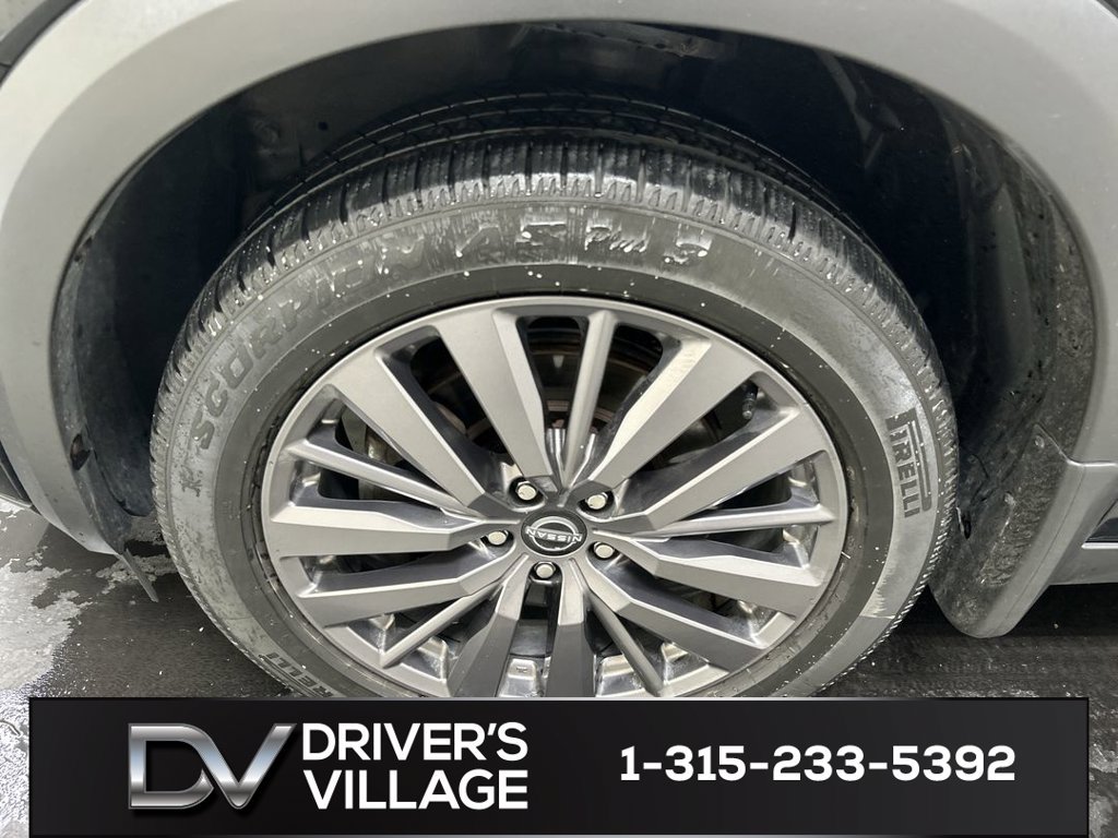 Used 2024 Nissan Pathfinder SL w/ SL Premium Package AWD/4WD image 8