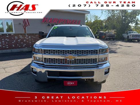 Used 2019 Chevrolet Silverado 2500 LT w/ LT Convenience Package AWD/4WD image 9