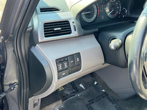 Used 2014 Honda Odyssey EX-L image 14