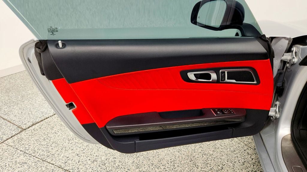 Used 2016 Mercedes-Benz AMG GT S image 11