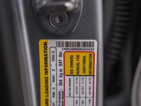 Used 2024 Ford Escape ST-Line image 44