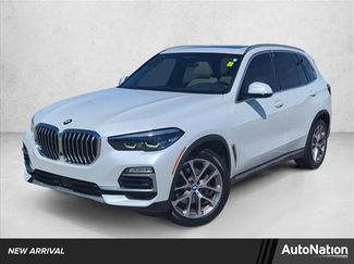 Used 2021 BMW X5 xDrive40i w/ Premium Package video 1
