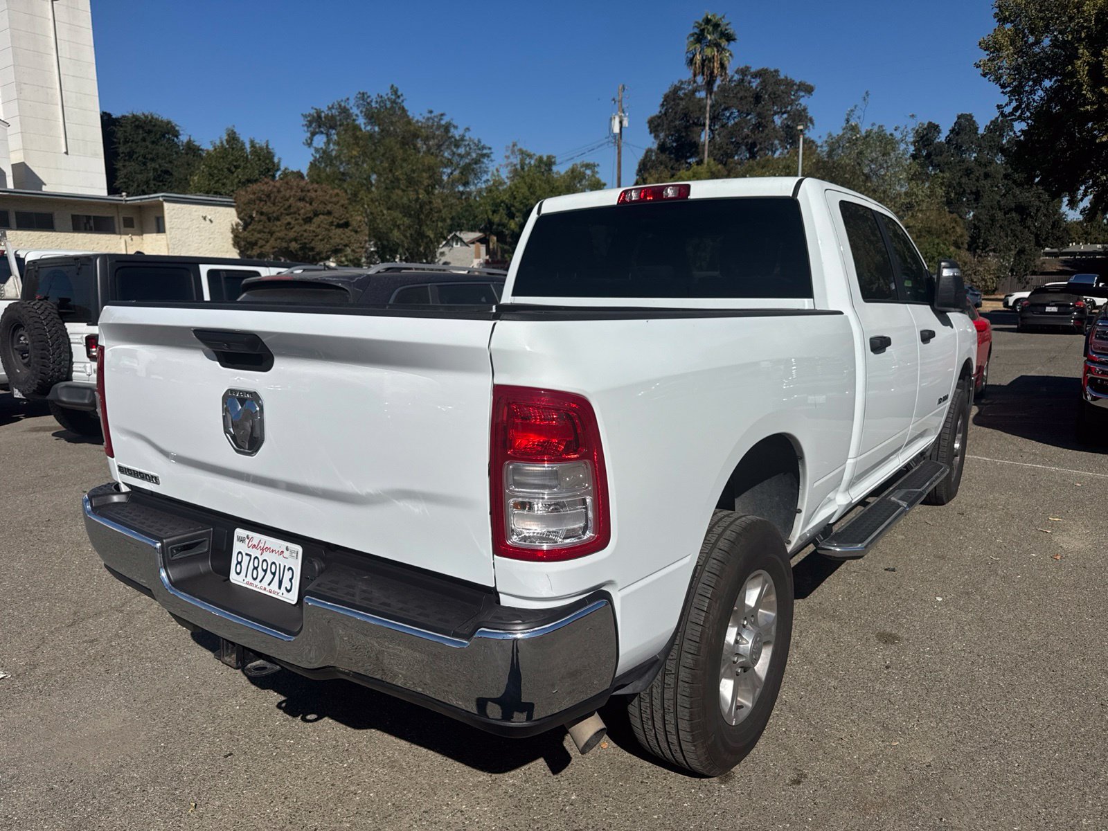 Certified 2024 RAM 2500 Big Horn AWD/4WD image 3