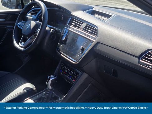 Used 2024 Volkswagen Tiguan SE R-Line w/ MDO Package, Three-Row FWD image 13