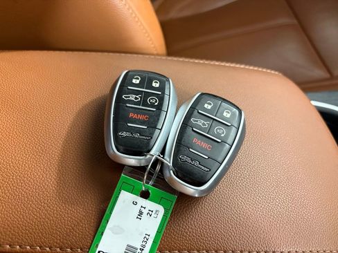 Used 2021 Alfa Romeo Giulia Sprint w/ Sun & Sound Package image 43